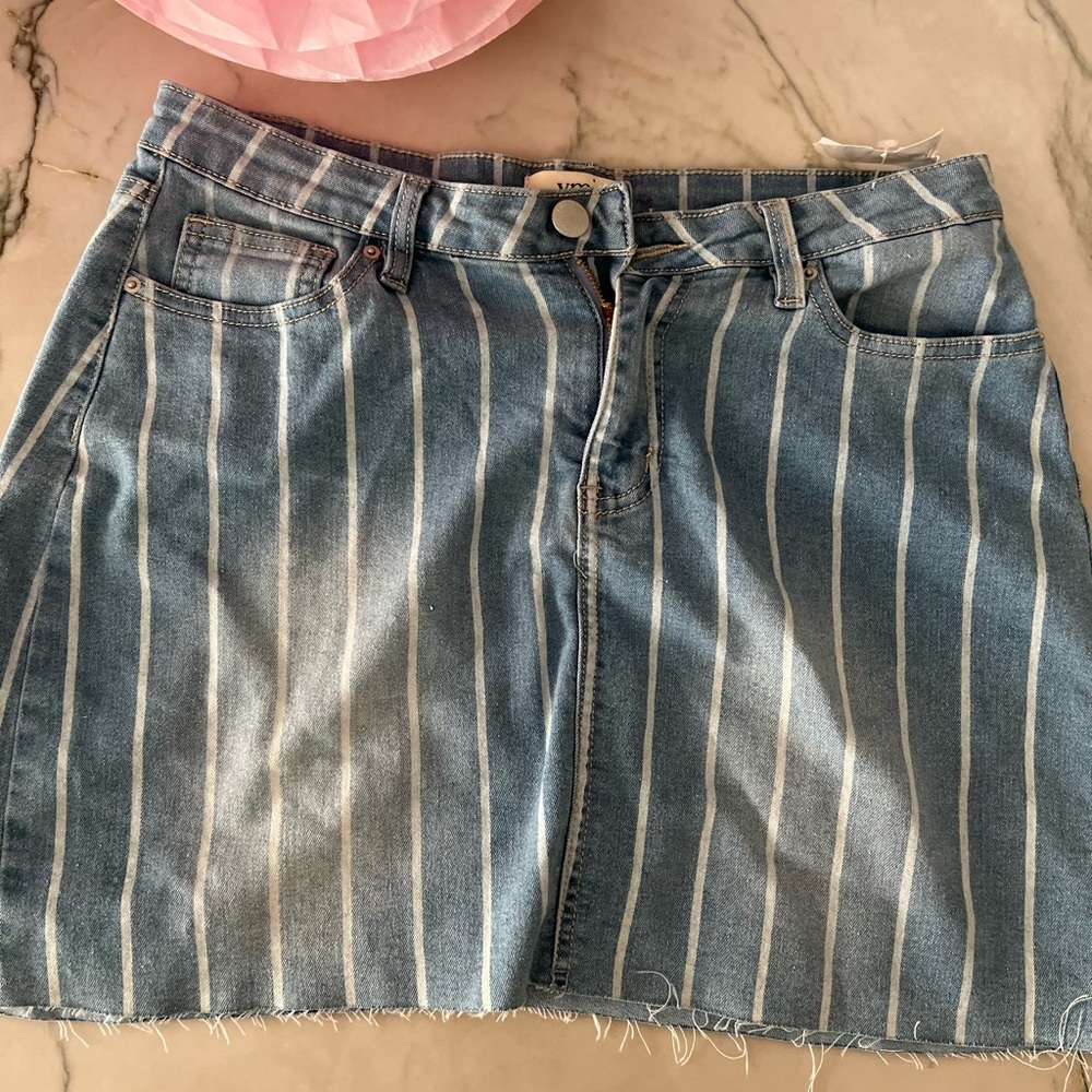 YMI Jeans Skirt with frayed Hem sz 11/12 stripes with pockets pre loved comfy